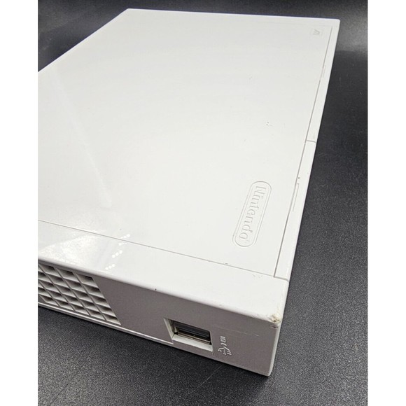 Nintendo Wii RVL-001 Console Only  Read Description - Picture 13 of 16